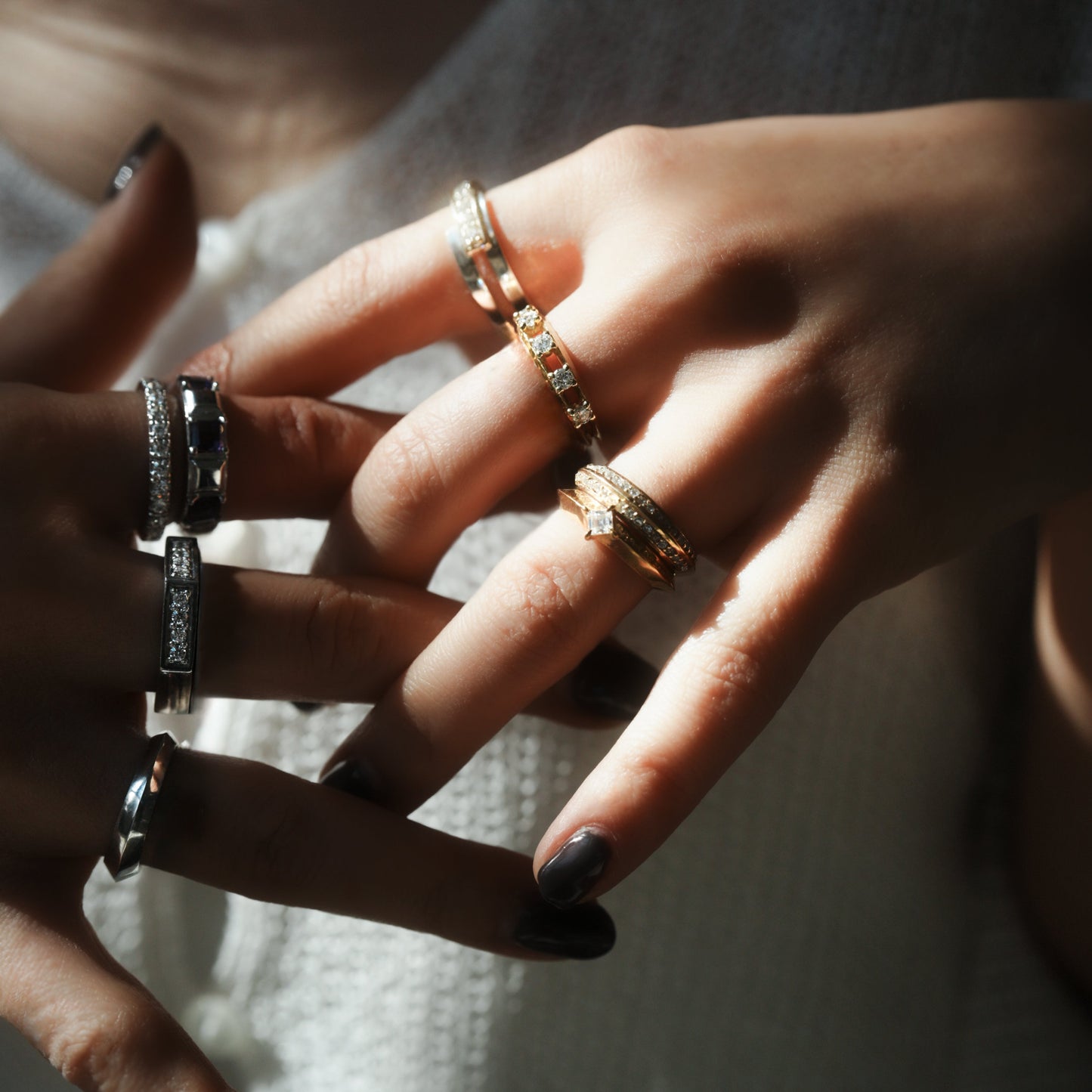 Edgy-Crack Harf Eternity Ring‐WG【DIA】