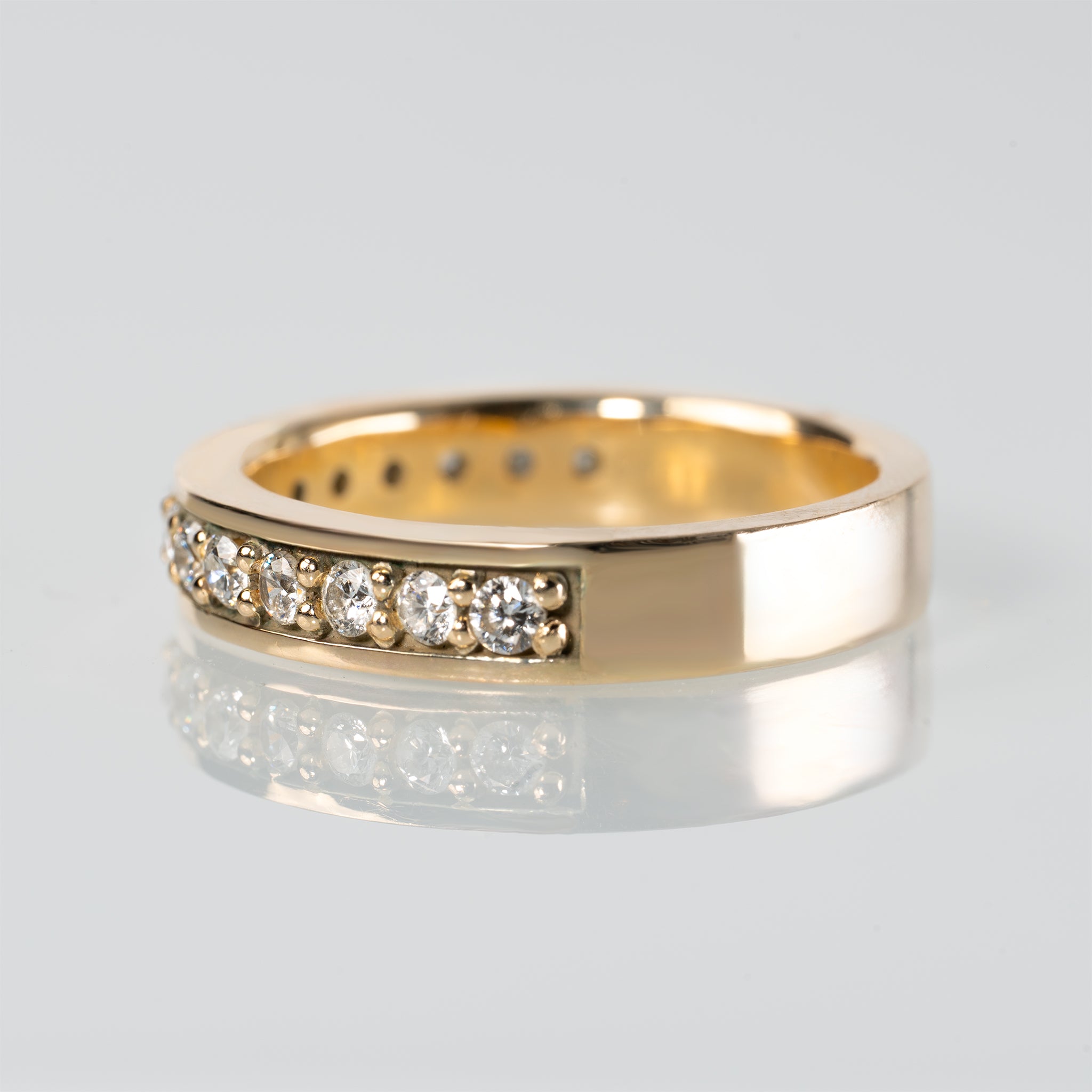 Secure Half Eternity Ring YG【DIA-BK】