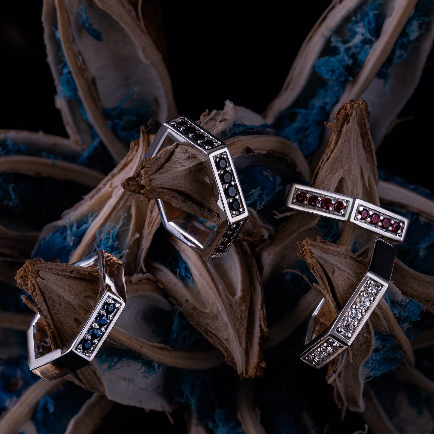 Aspect-Half Eternity Ring‐Heavy - SV