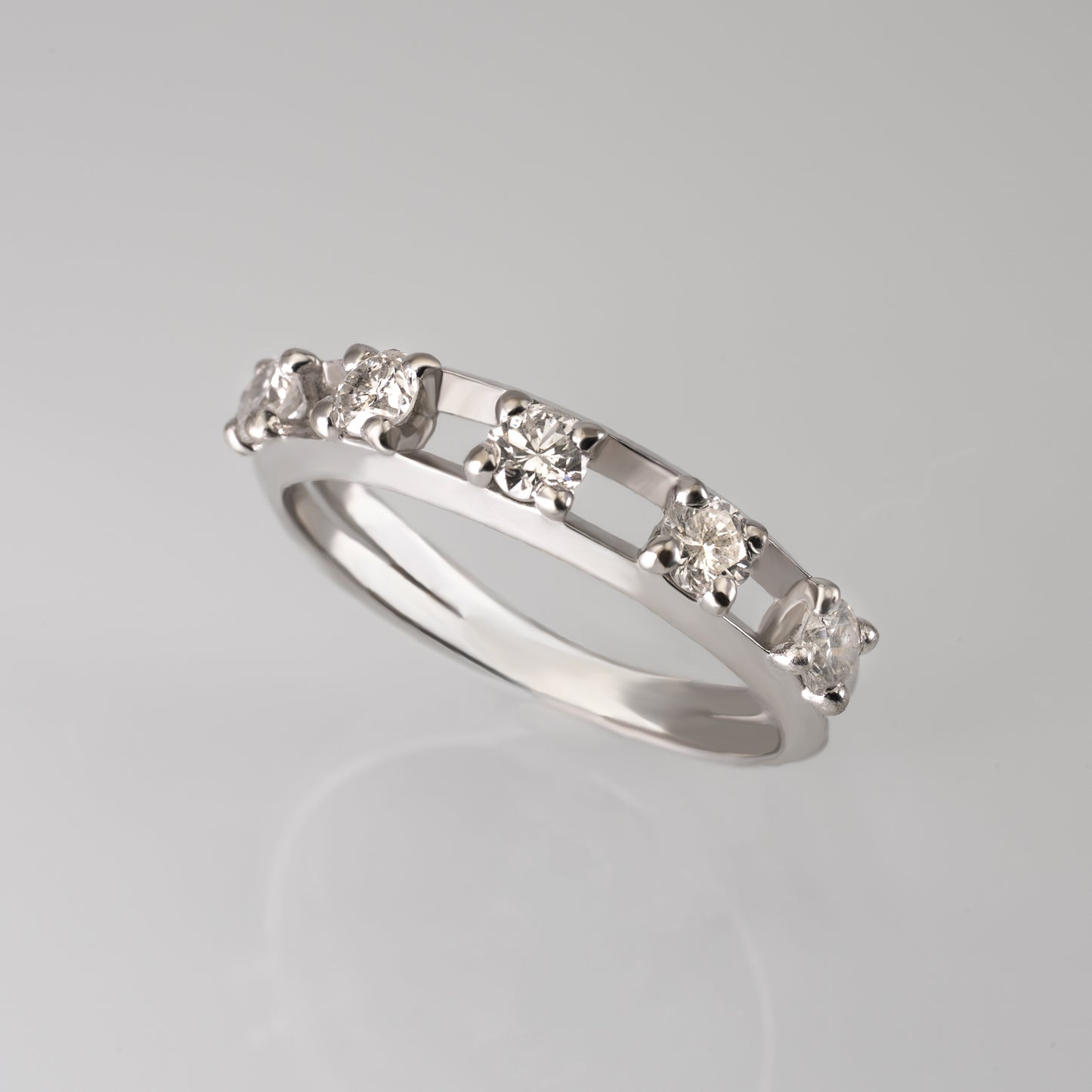 Crack-Half Eternity Ring‐YG/WG【DIA】