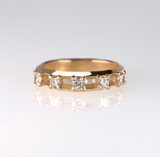 Edgy-Crack Harf Eternity Ring‐YG【LGD】