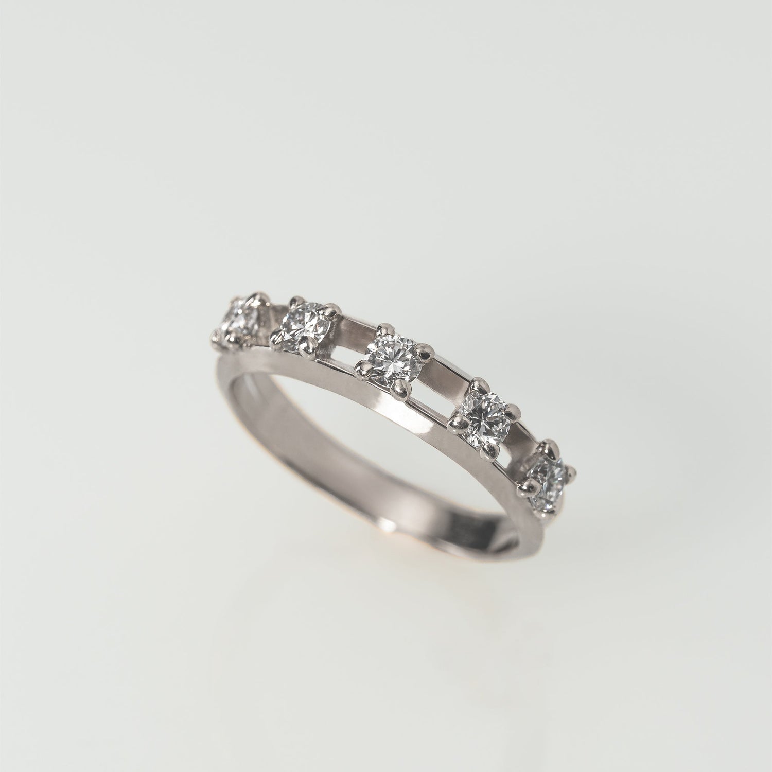 Float Half Eternity Ring【LGD】