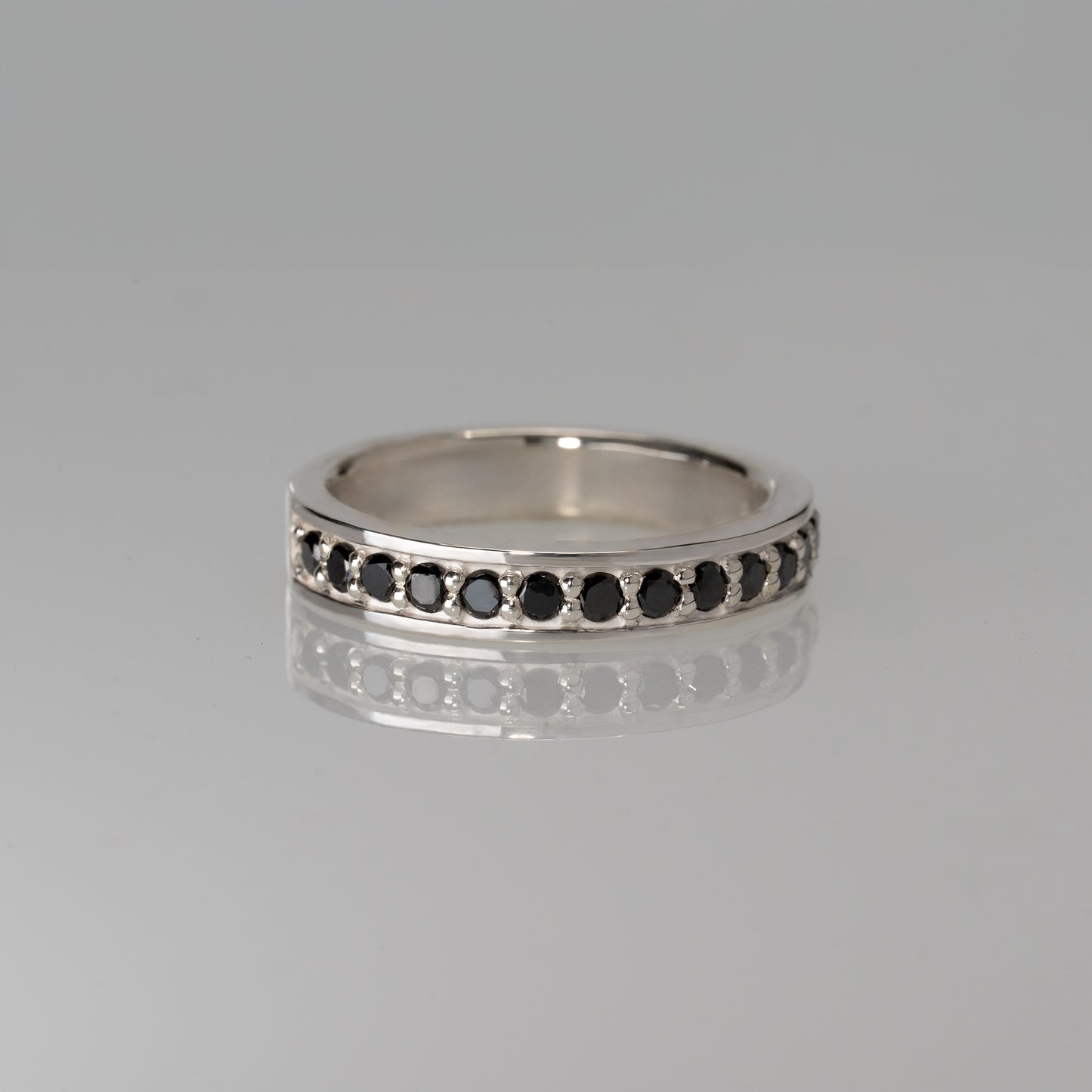 Secure Half Eternity Ring YG/WG【DIA-BK】