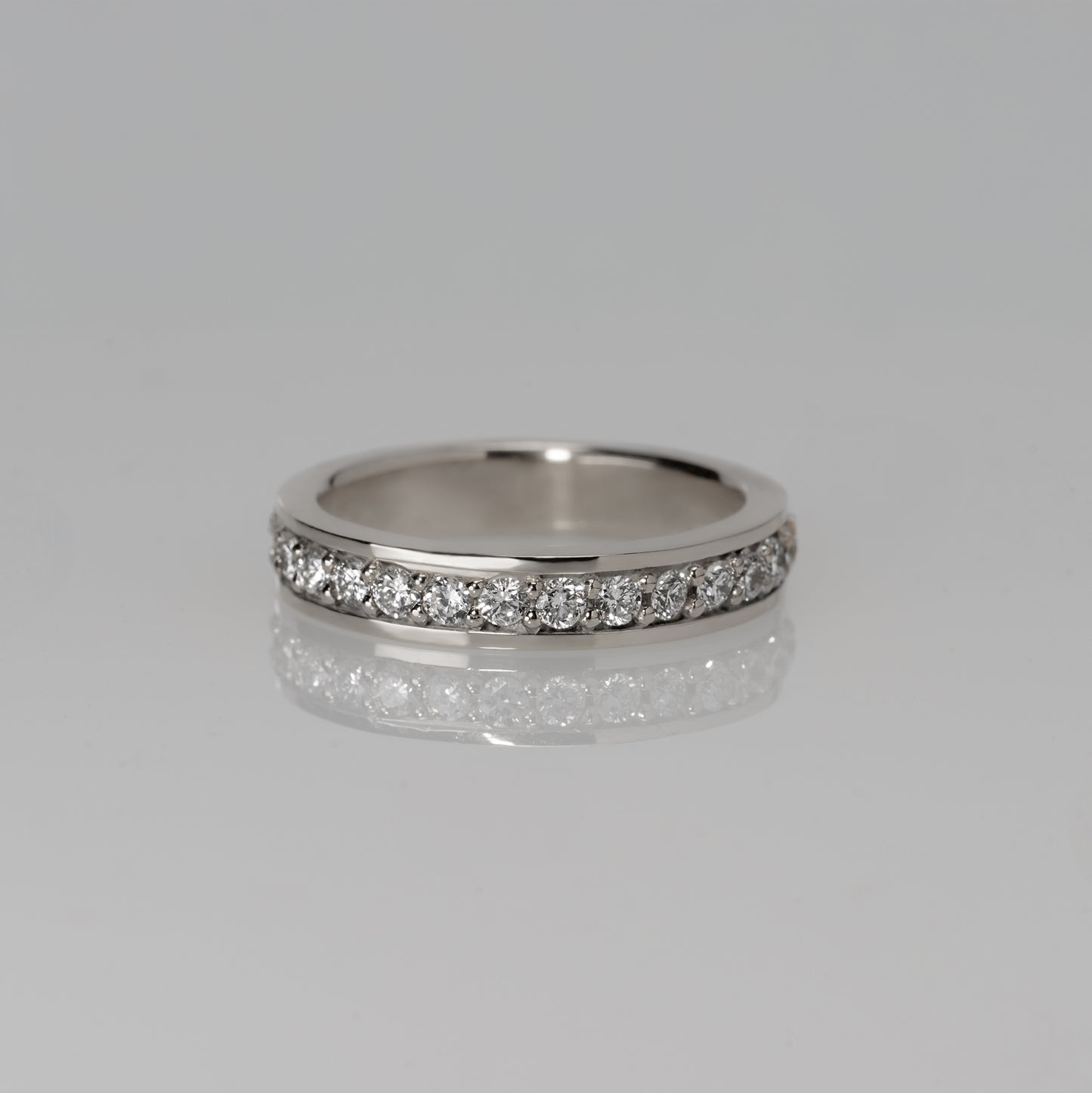 Secure Half Eternity Ring 【LGD】